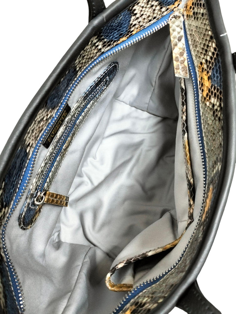 Emmanuel Baby - Blue Motif Orange