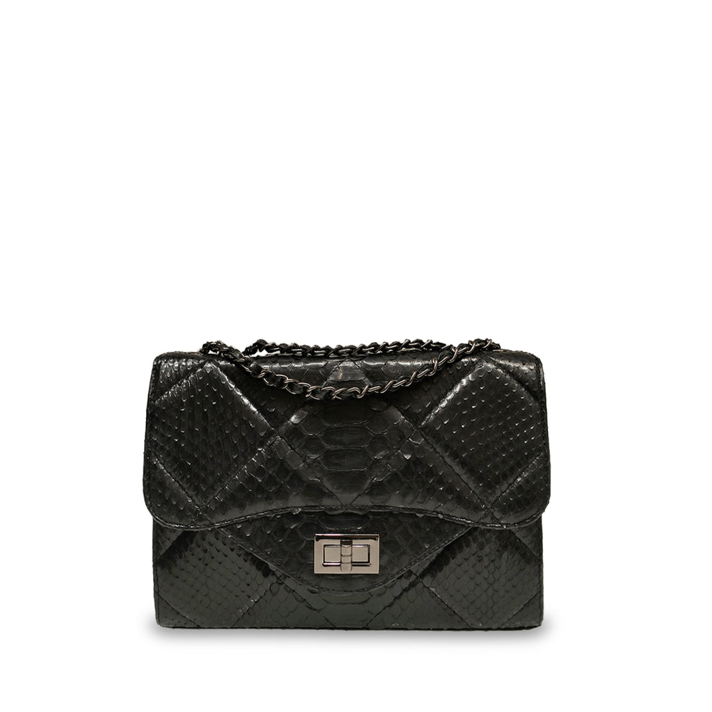 Robin Small - Black